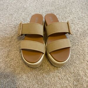 Chic Tan Double Strap Platform Sandals